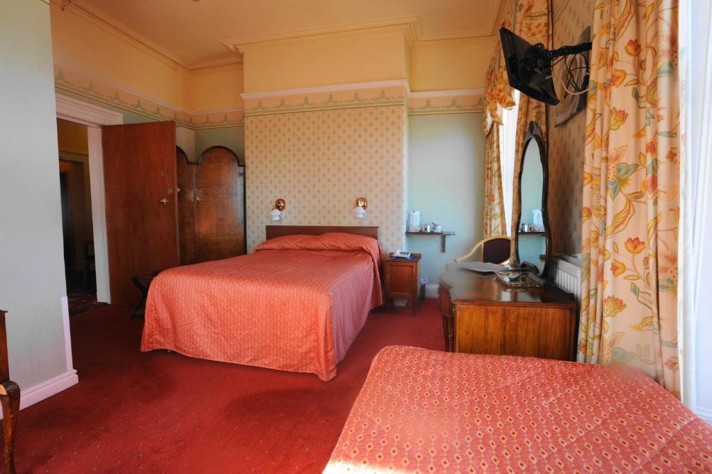 Queens Hotel Llandudno Bagian luar foto