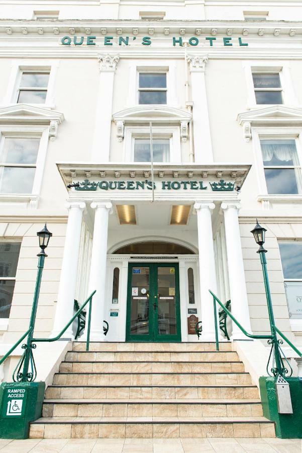 Queens Hotel Llandudno Bagian luar foto