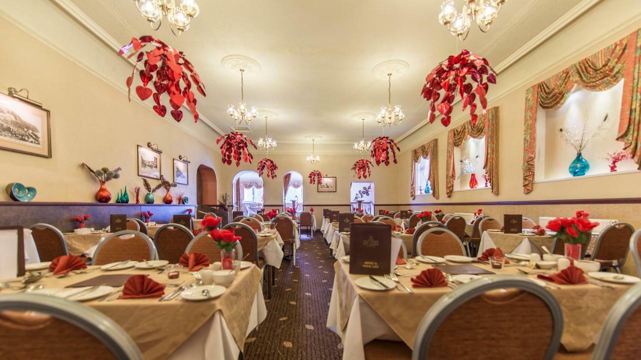 Queens Hotel Llandudno Bagian luar foto