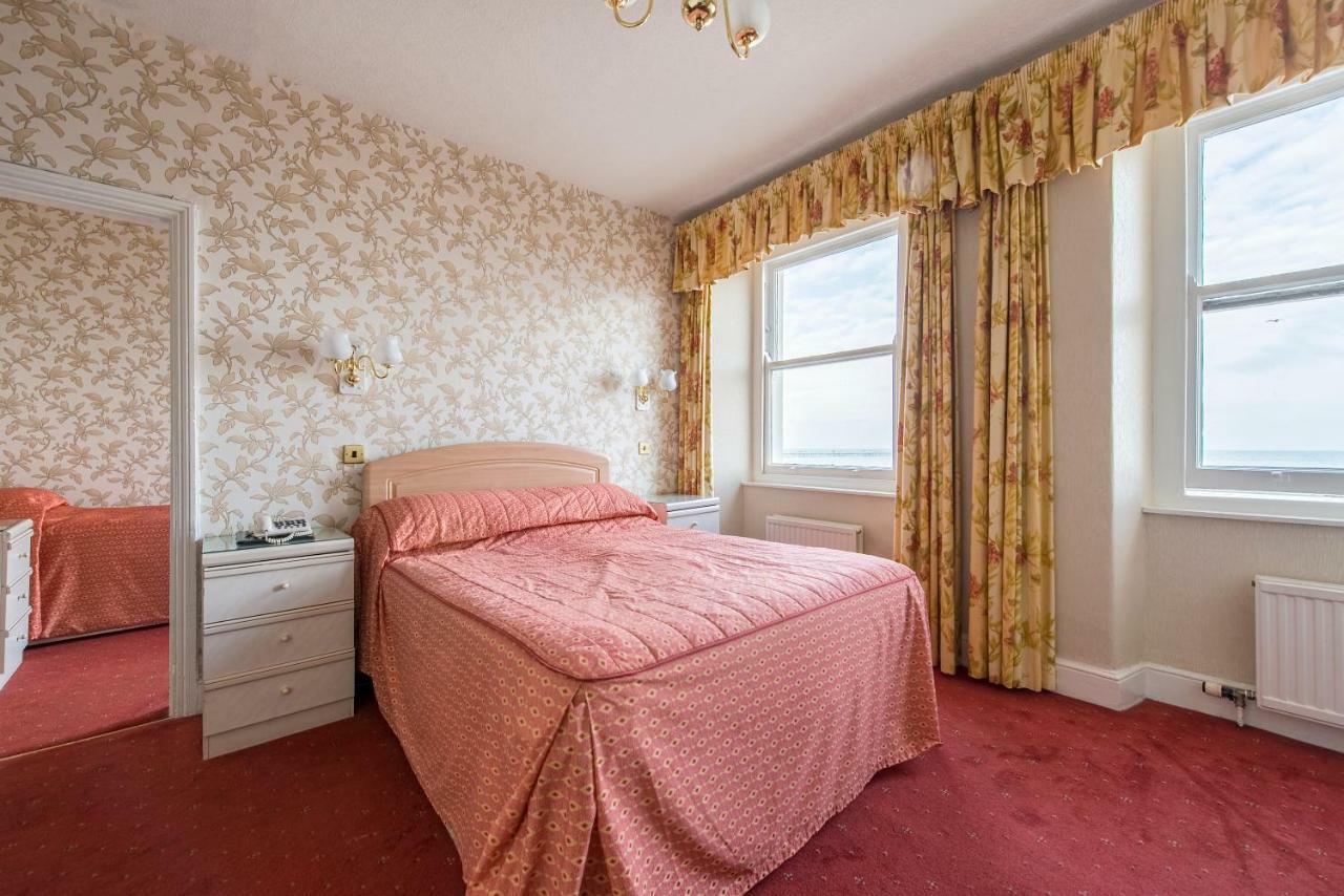 Queens Hotel Llandudno Bagian luar foto